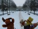 Die Drei mit Ihrem Freund Rudi am Eingang></a>
	<a href=