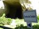 Höhle im archäologischen Park